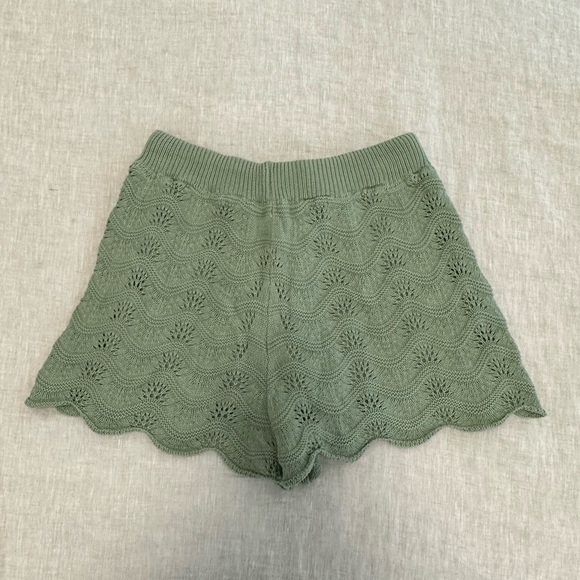 Mylia Knit Embroidered Scallop Set main image 0
